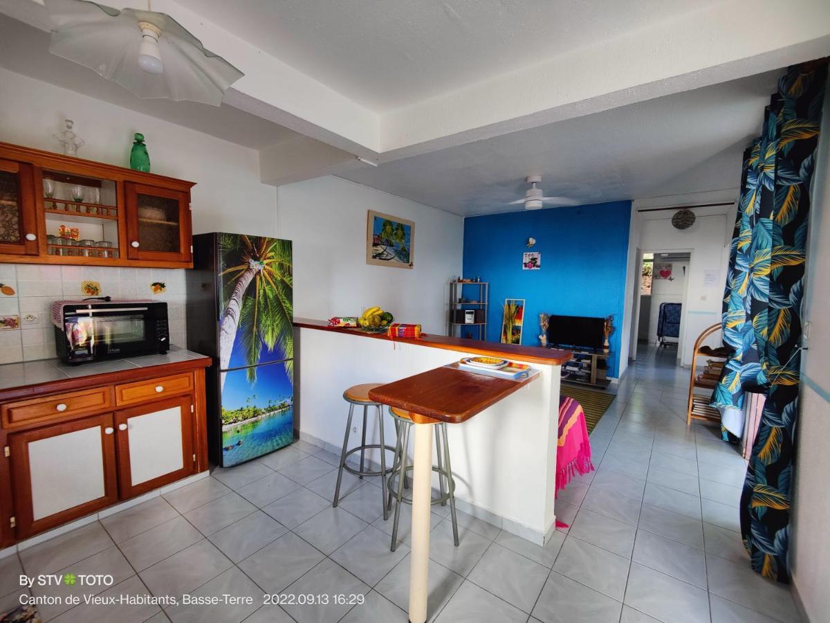 Appartamento Luketo Vieux-Habitants Esterno foto