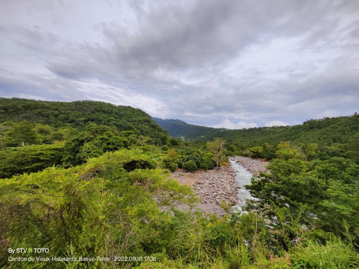 Appartamento Luketo Vieux-Habitants Esterno foto