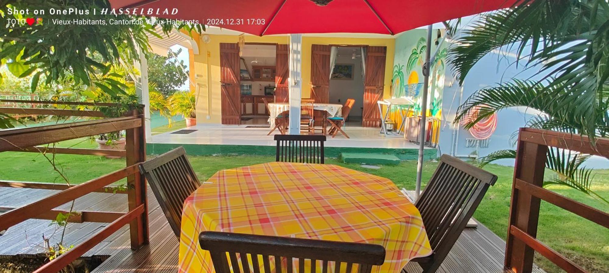 Appartamento Luketo Vieux-Habitants Esterno foto