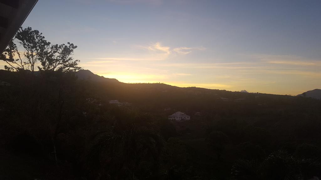 Appartamento Luketo Vieux-Habitants Esterno foto