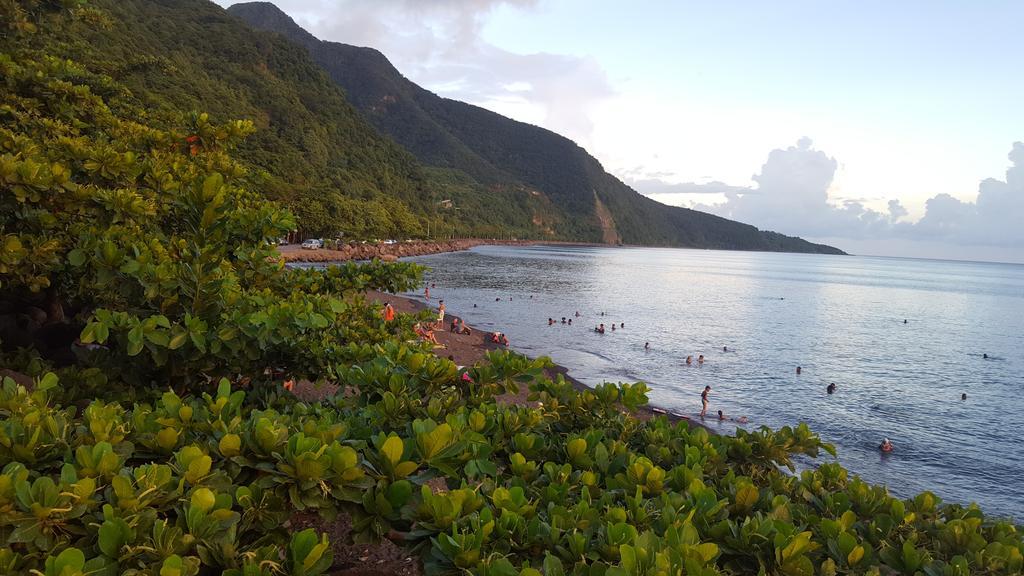 Appartamento Luketo Vieux-Habitants Esterno foto